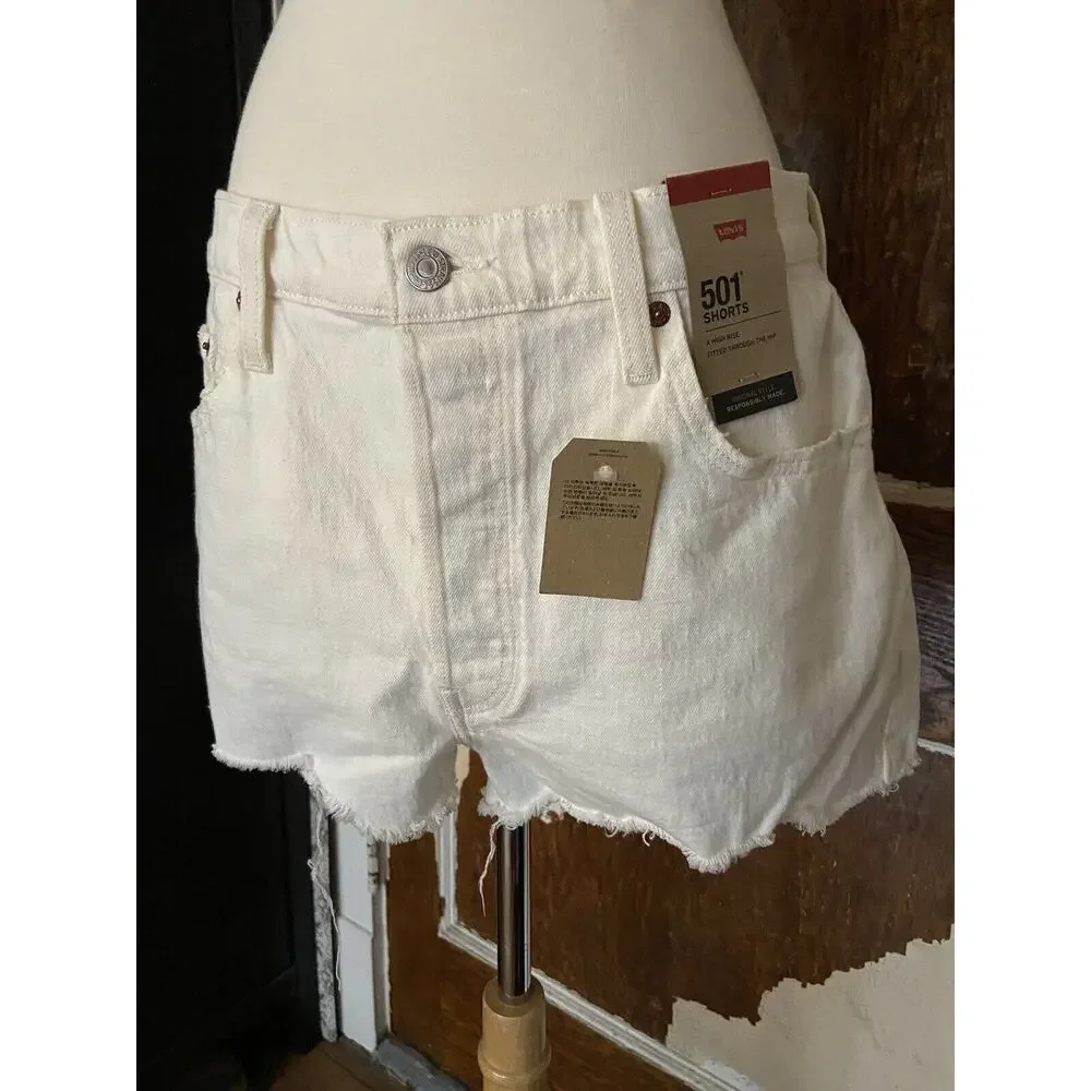 Ladies LEVI’S 501 High-Rise Button Fly Shorts sz 32 (NWT ) | Color: White